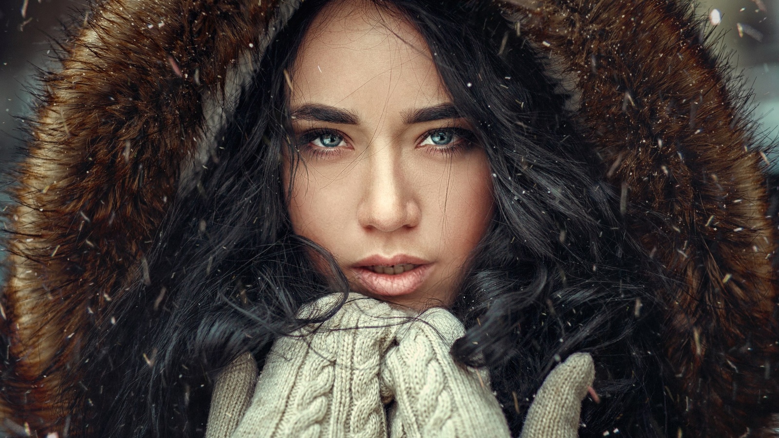 angelina karachun, women, face, hoods, gloves, fur, portrait