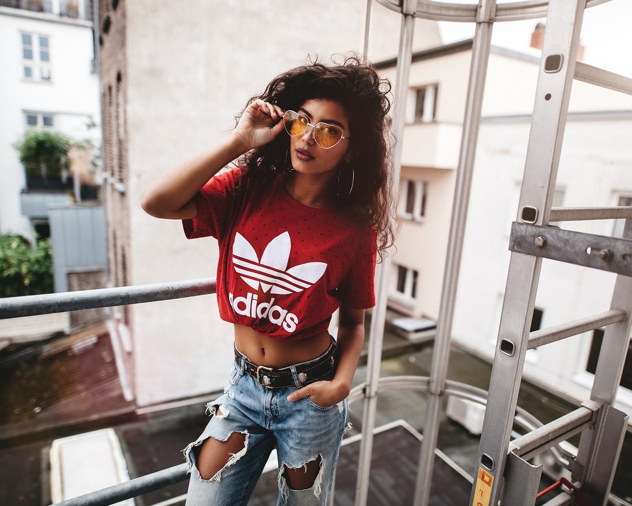 women, tanned, portrait, t-shirt, glasses, adidas, pants, torn jeans, sebastian heberlein, , , , , ,  