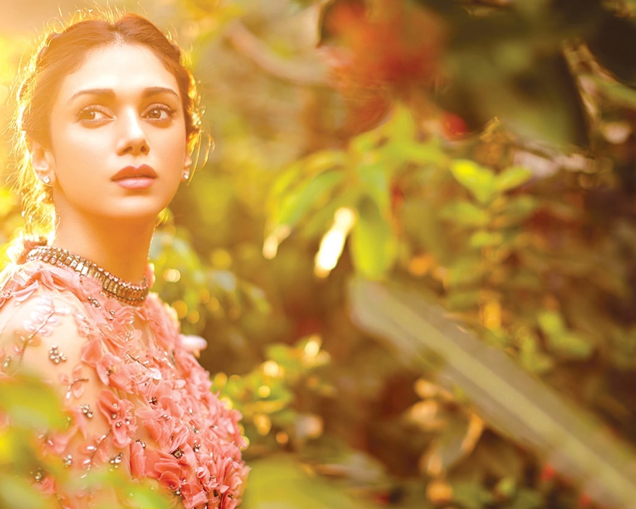 eyes, girl, face, aditi rao hydari, beauty, bollywood, beautiful, lips, indian, model, celebrity, actress, brunette