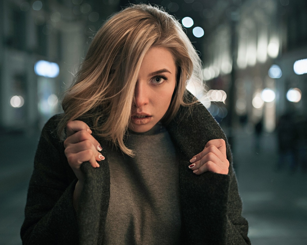 women, portrait, face, hair in face, women outdoors, depth of field, blonde, , , , ,   ,   , 