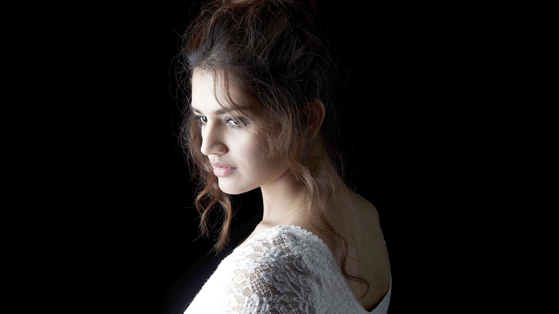 beautiful, lips, indian, model, beauty, bollywood, tara alisha berry, celebrity, hair, actress, brunette, eyes, hot, girl, face