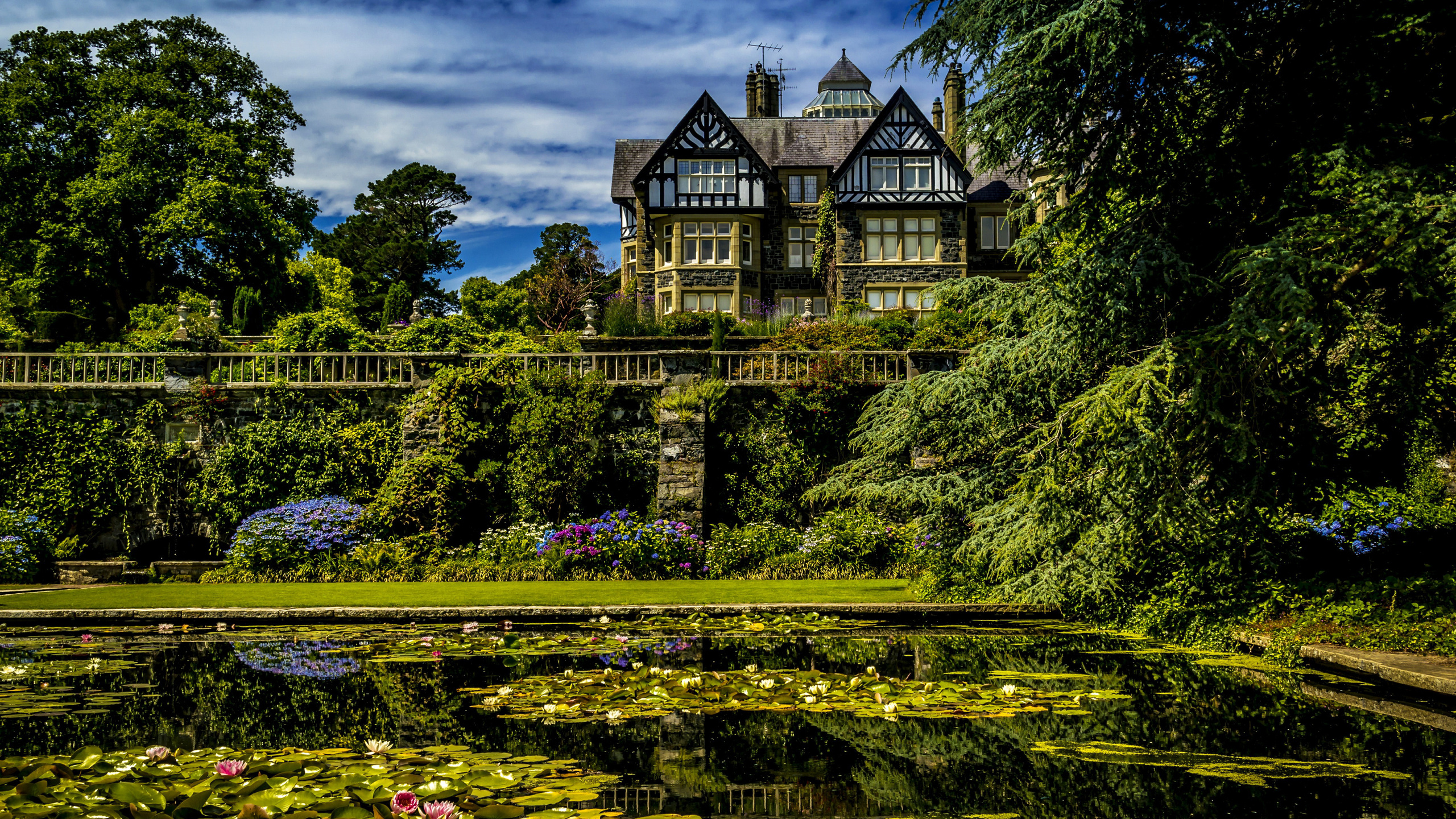 wales, , , , , , , , bodnant gardens, 