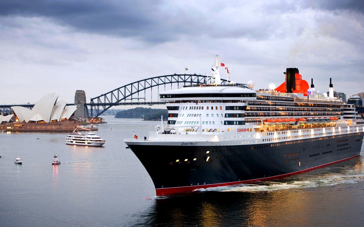 ,  , , queen mary 2, , , 