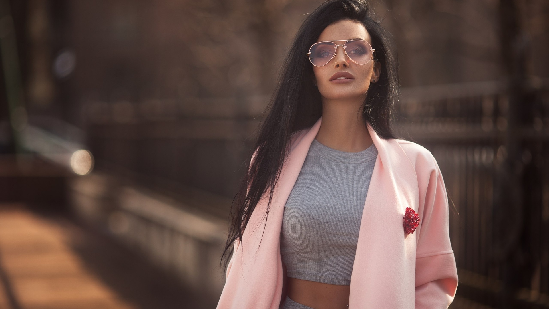 women, anna sajarova, sunglasses, women with glasses, portrait, depth of field, pierced navel, women outdoors