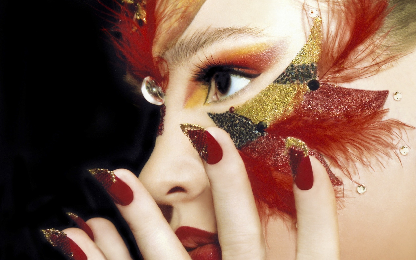 style, look, feathers, manicure, hand, face, makeup, girl