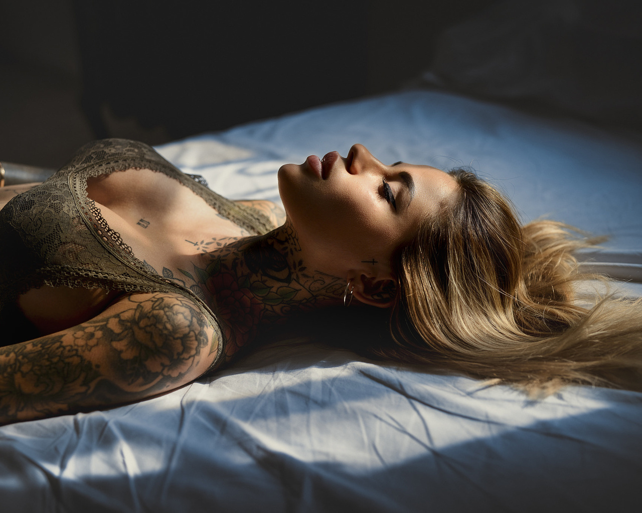 women, bra, giovanni zacche, tanned, tattoo, closed eyes, blonde, lying on back, in bed, eyeliner, portrait