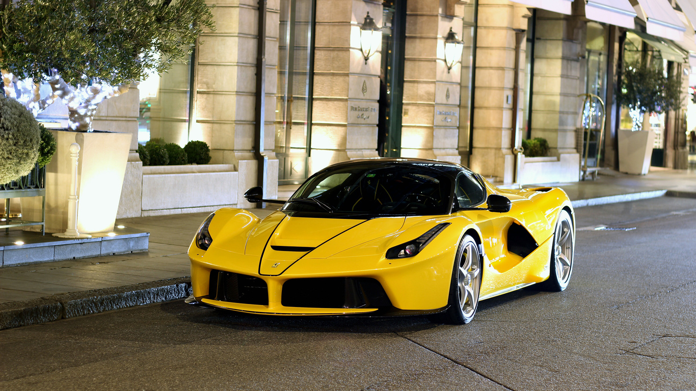 laferrari, aperta