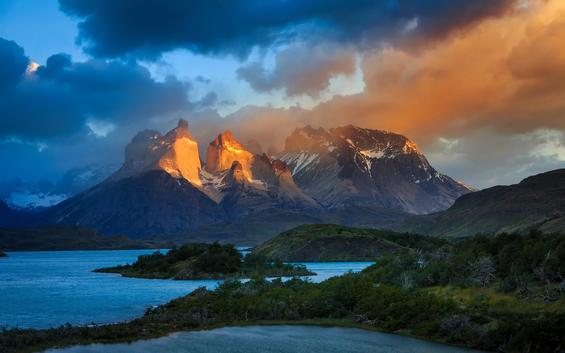 chile, light, mountains, patagonia, south america, lake, clouds, the sky, andes
