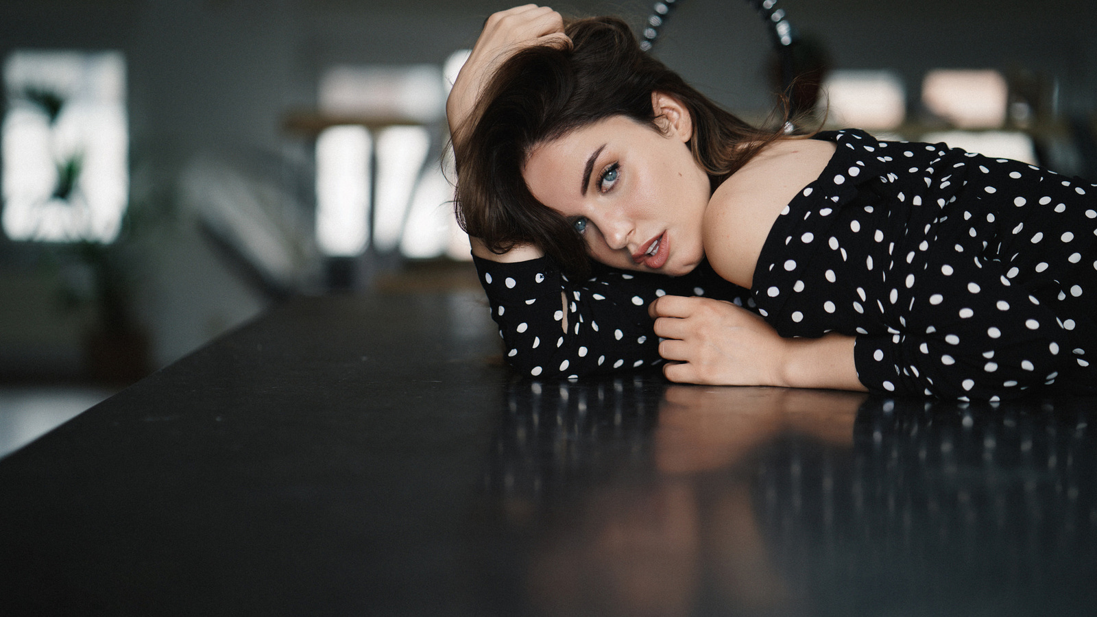 women, aurela skandaj, portrait, gray eyes, polka dots