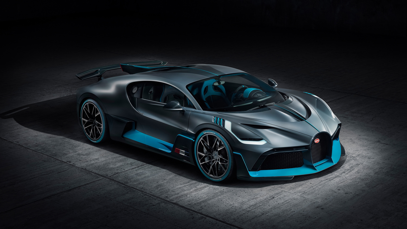 bugatti, divo, rear view, new, hypercar