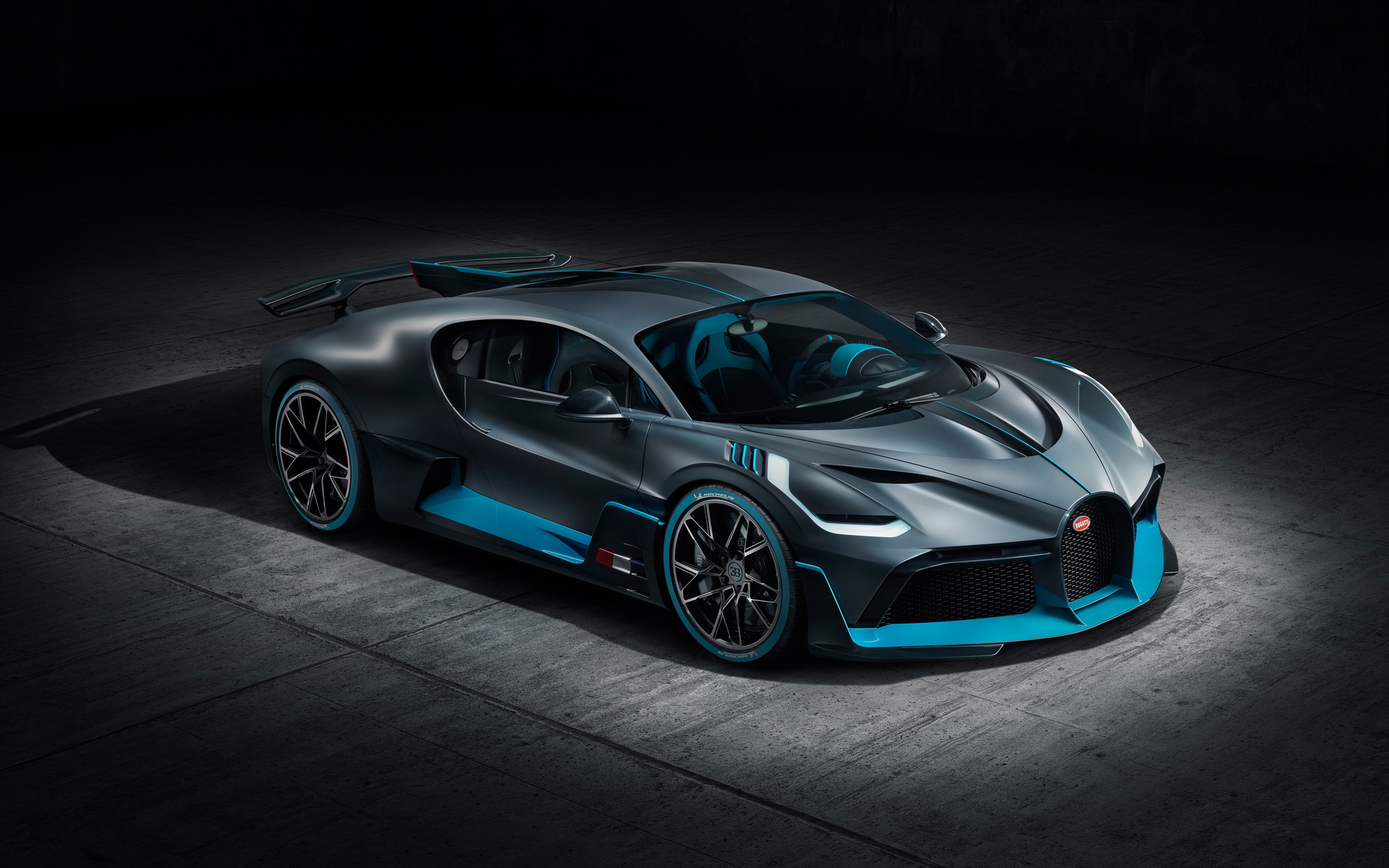 bugatti, divo, rear view, new, hypercar