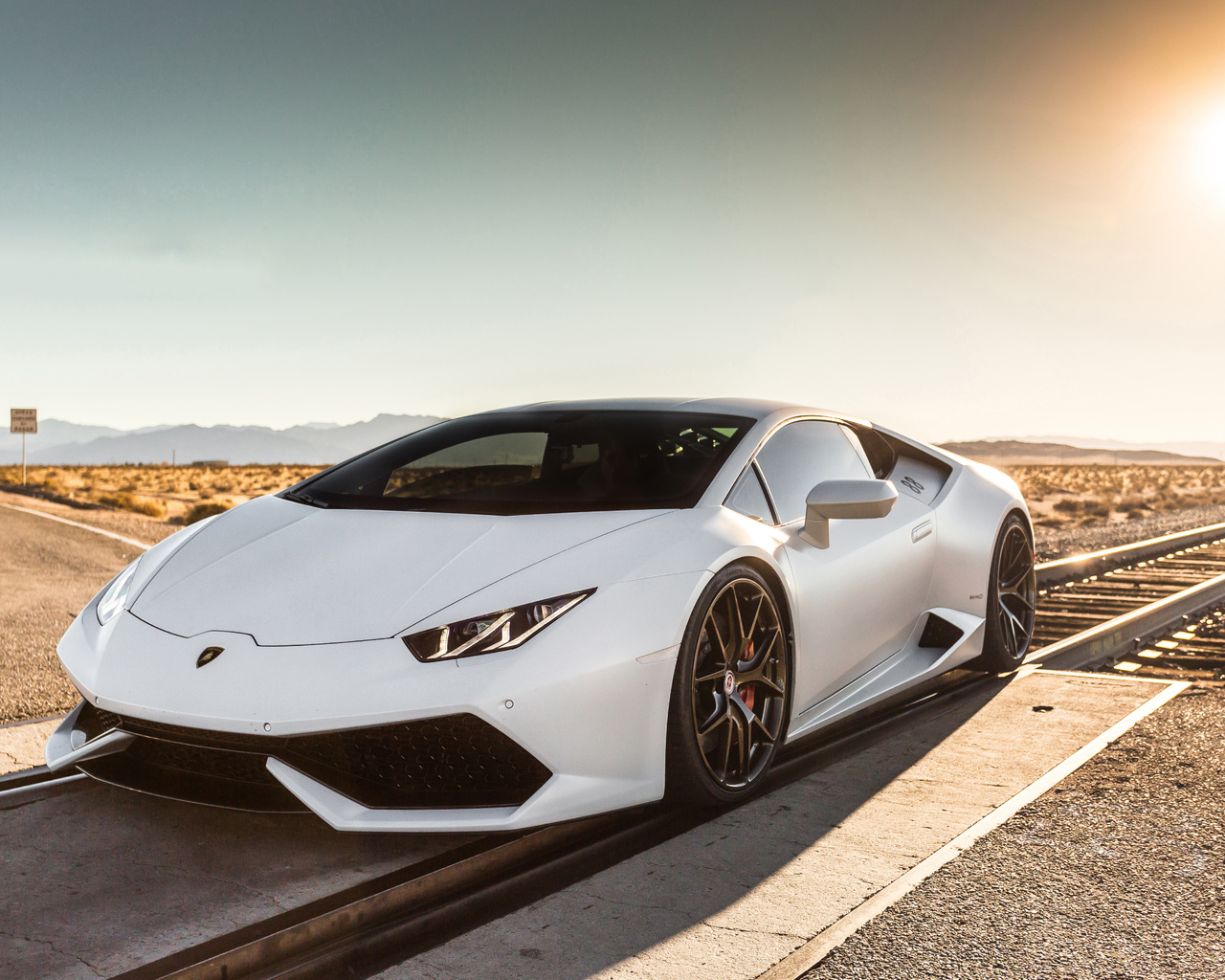 white, lamborghini, huracan