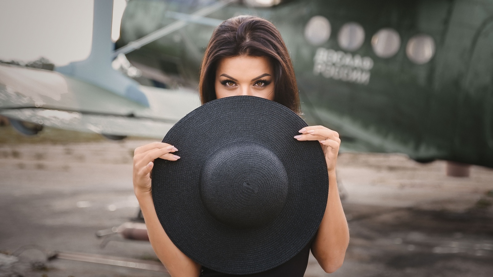 women, portrait, hat, face, women outdoors, airplane