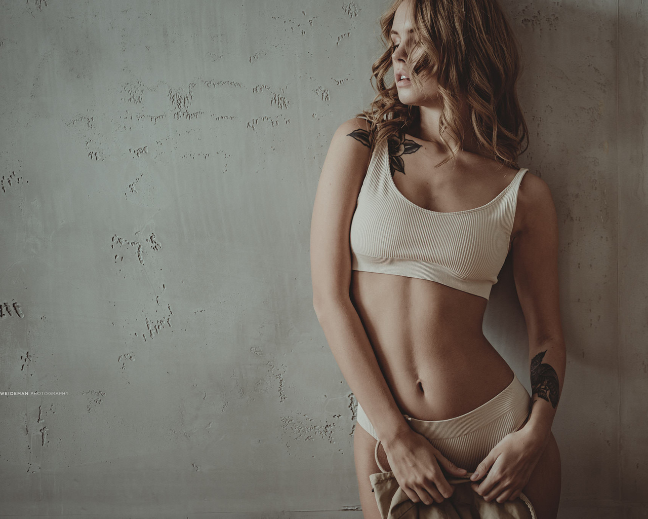 women, anastasia scheglova, brunette, tattoo, wall, portrait, blonde, underwear, danyel weideman