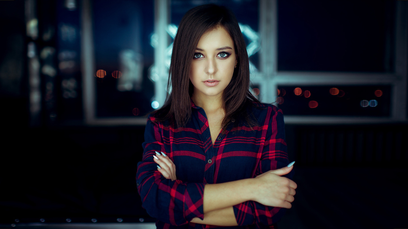 women, portrait, arms crossed, bokeh, plaid shirt, pink lipstick, painted nails