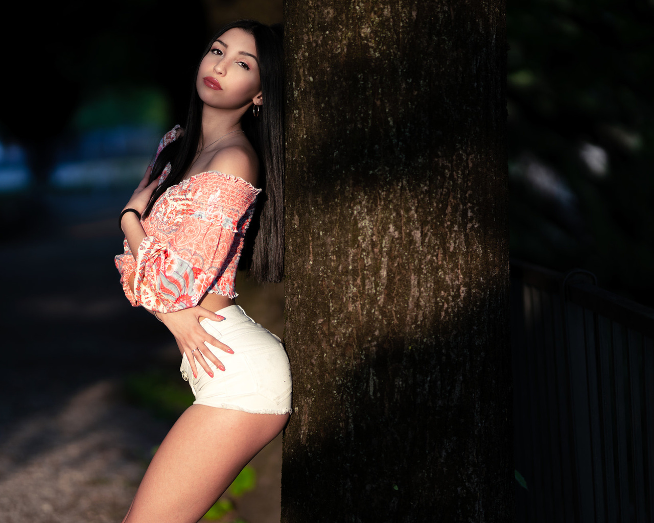 women, marco squassina, jean shorts, straight hair, trees, bare shoulders, ass, pink nails, portrait