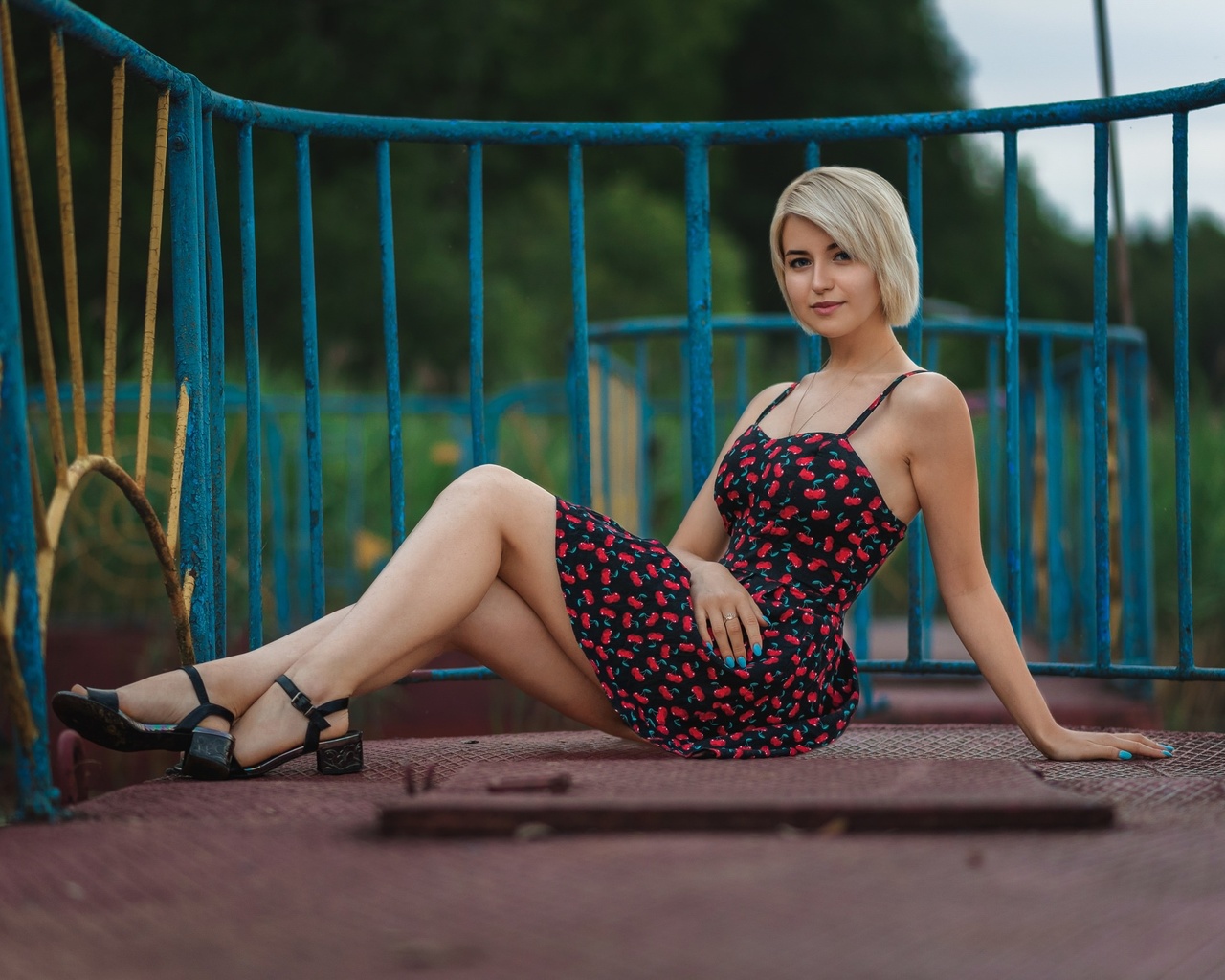 women, sitting, blonde, short hair, blue eyes, dress, painted nails, women outdoors, smiling, brunette, dmitry medved ,  , 