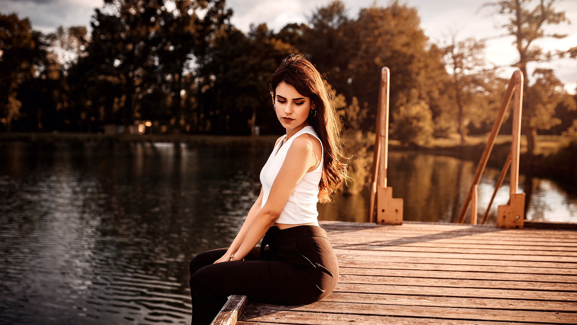 women, sitting, pier, lake, water, trees, women outdoors, hoop earrings, nicolas baer