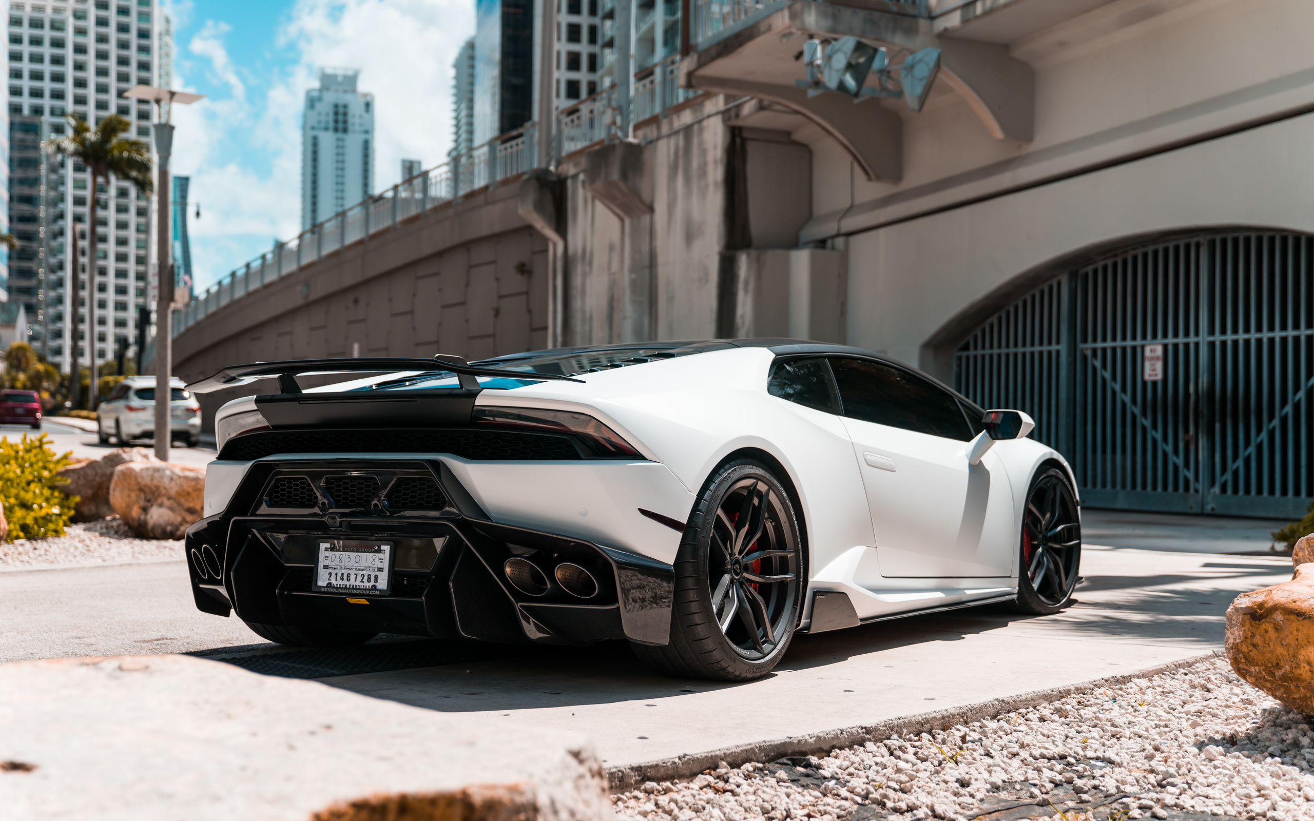 white, lamborghini, huracan