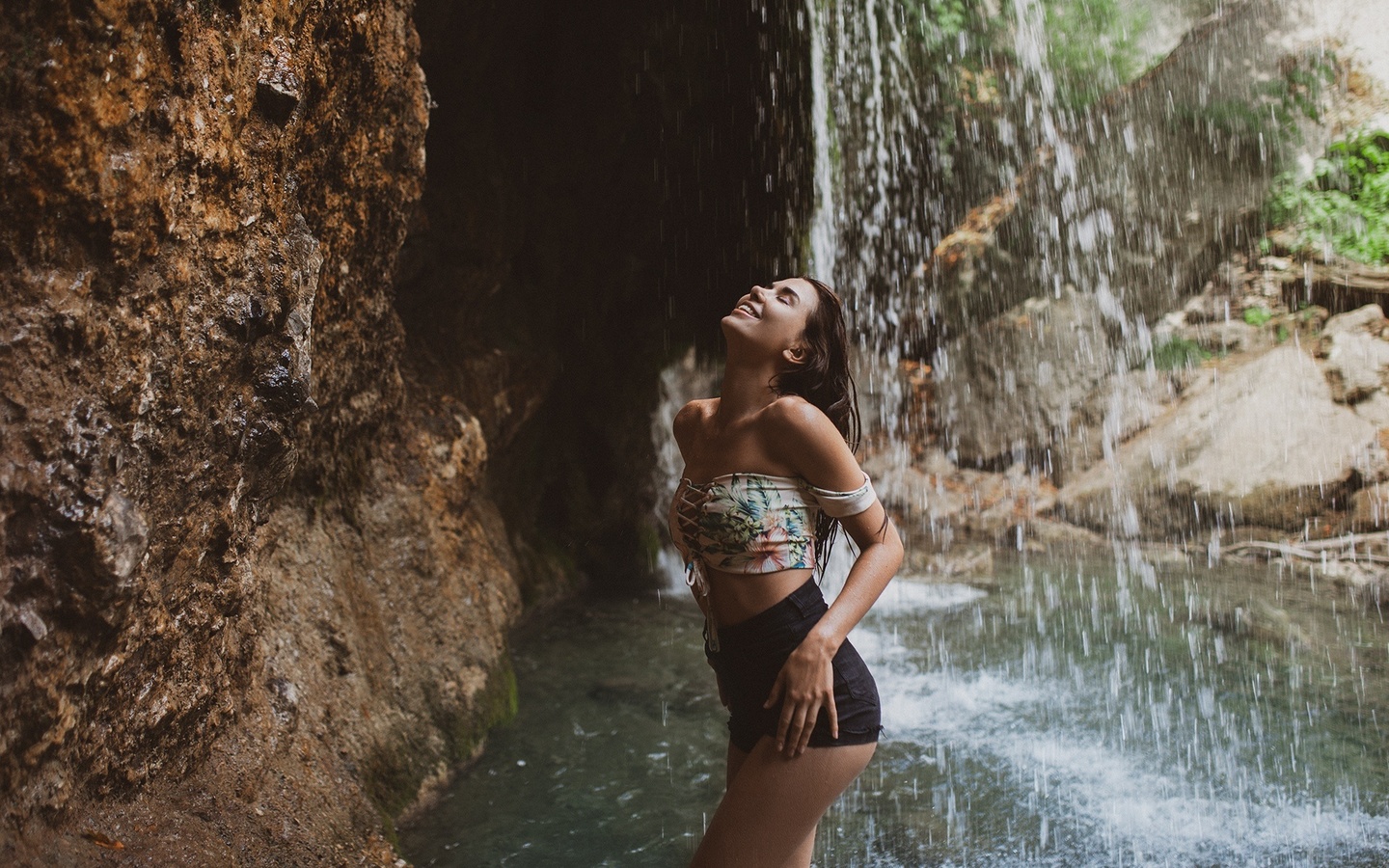 women, smiling, waterfall, ass, jean shorts, wet hair, wet body, wet clothing, brunette, nature, women outdoors, closed eyes