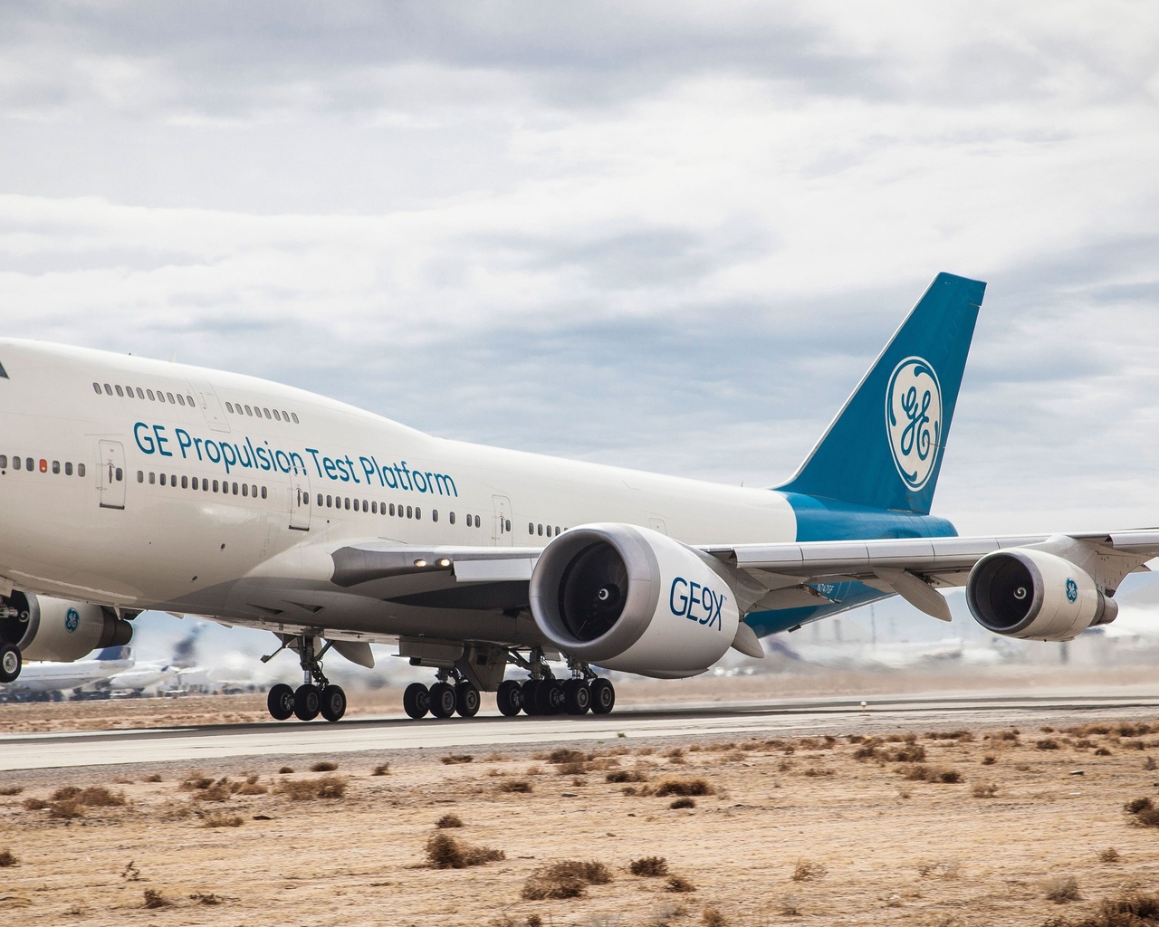 flying boeing 777x, hdr, airplane, boeing 777x, airliner, general electric ge9x, airport, passenger planes, boeing, 777x