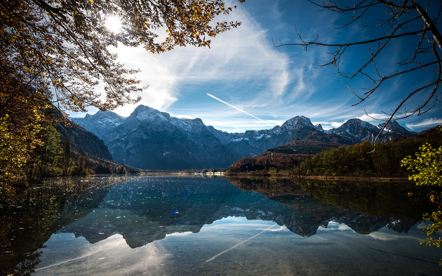 осень, солнце, деревья, пейзаж, горы, природа, озеро, отражение, австрия, almsee, альмзе