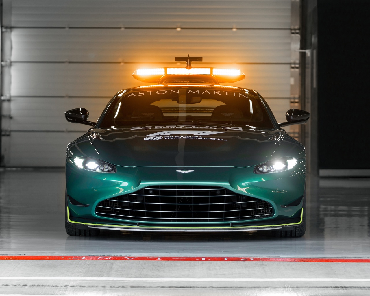 aston martin, vantage, f1, safety, car, 2021