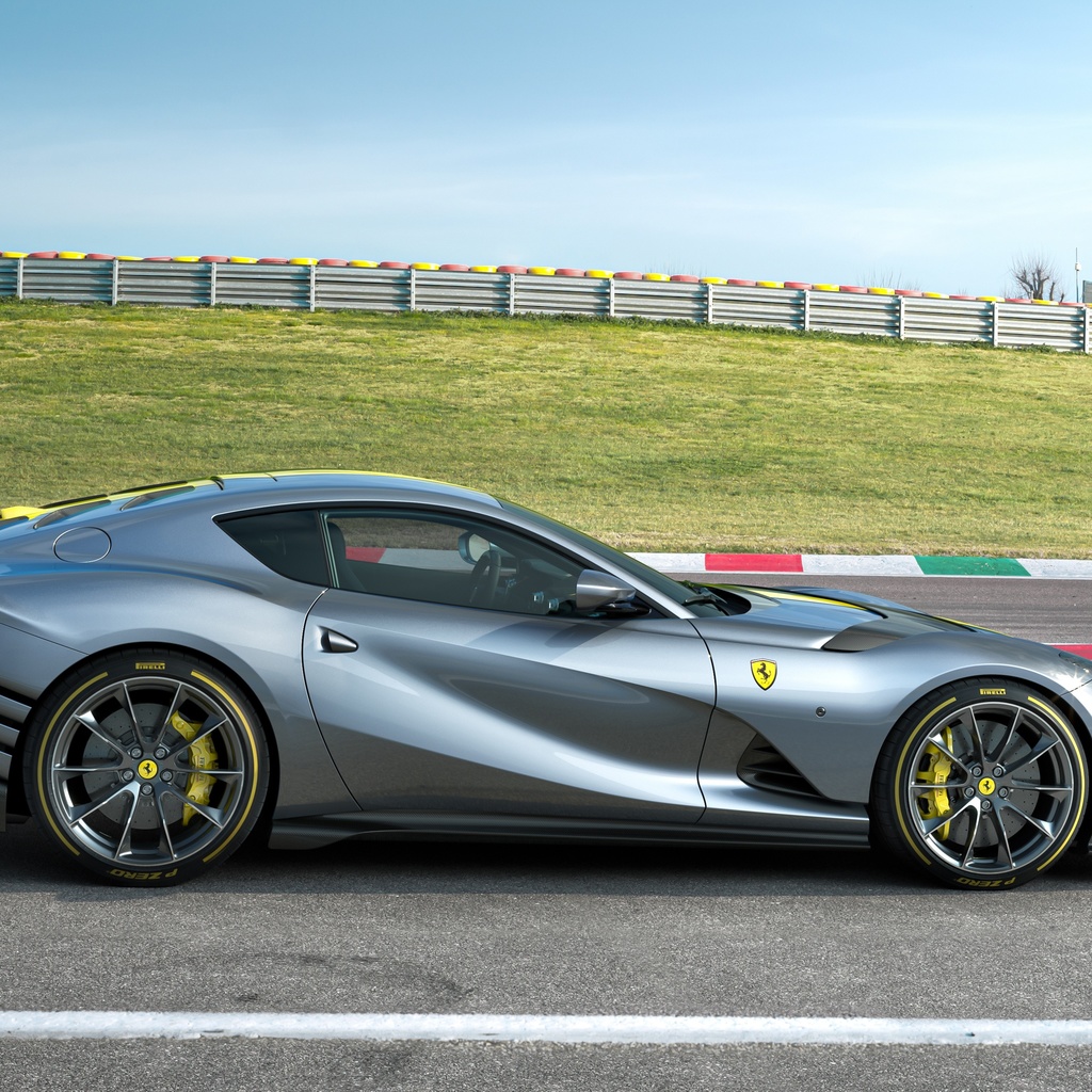 ferrari, v12, versione, speciale, 2021