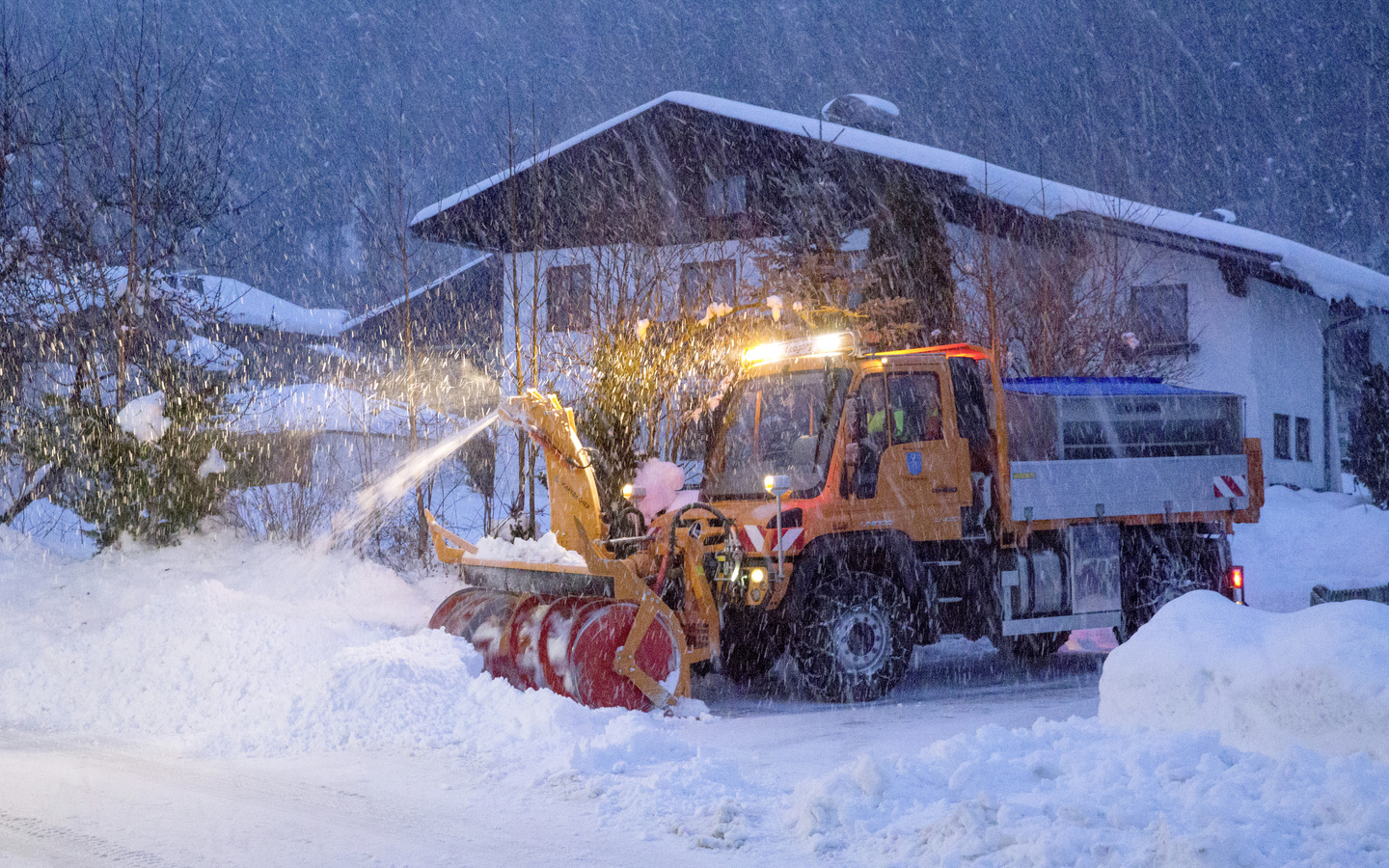 mercedes-benz unimog u 430, snow blower, leogang, austria, , , ,   