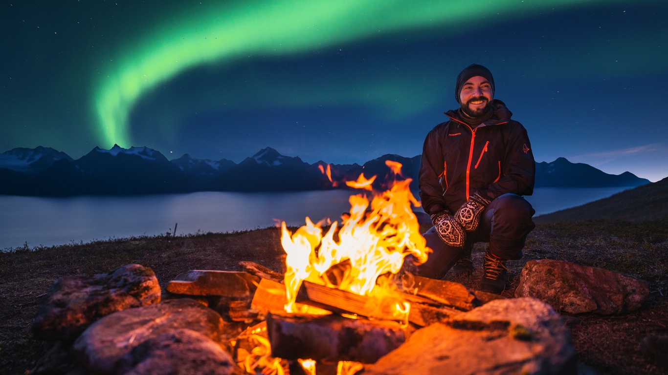 northern lights, norway, night sky, lyngen alps