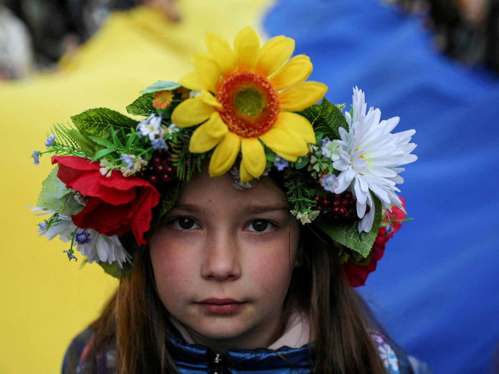 ukrainian flag, young gir, krakow, poland