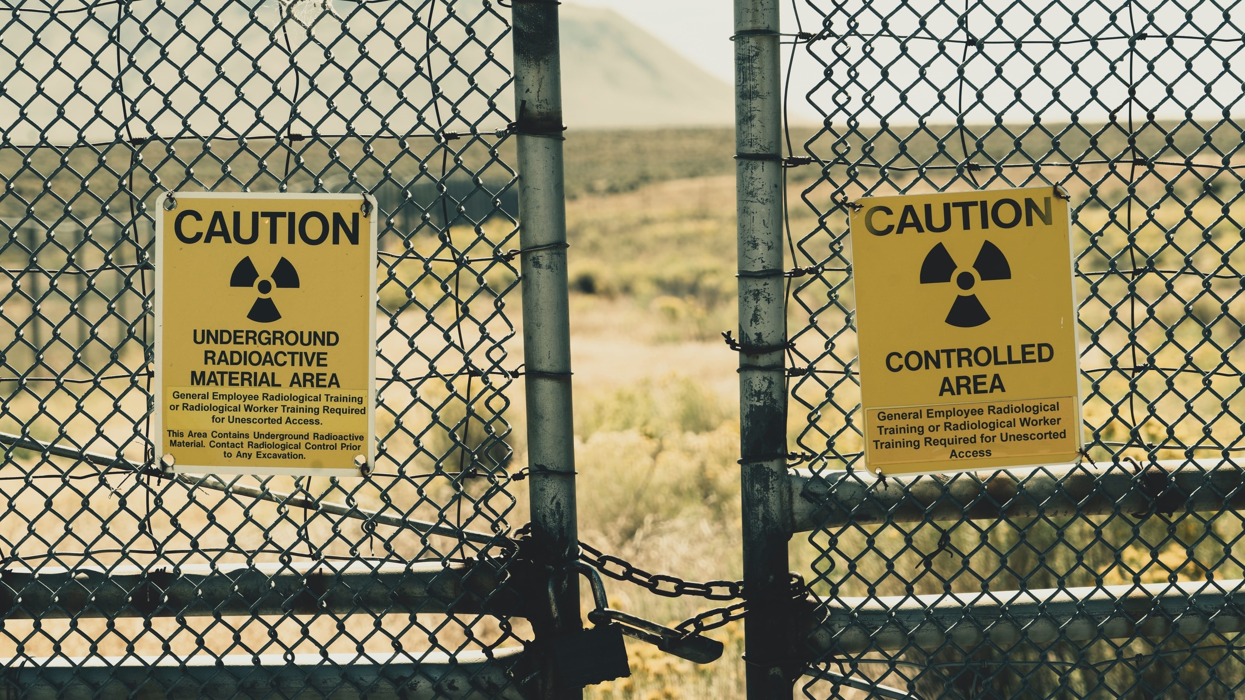 nuclear energy, radioactive waste, caution, idaho, fence, radiation warning signs