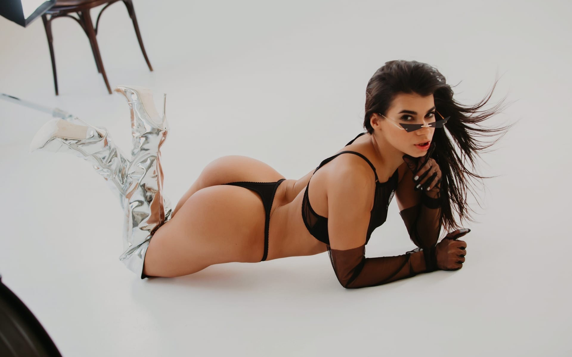 Hot brazilian brunette mamacita in black lingerie