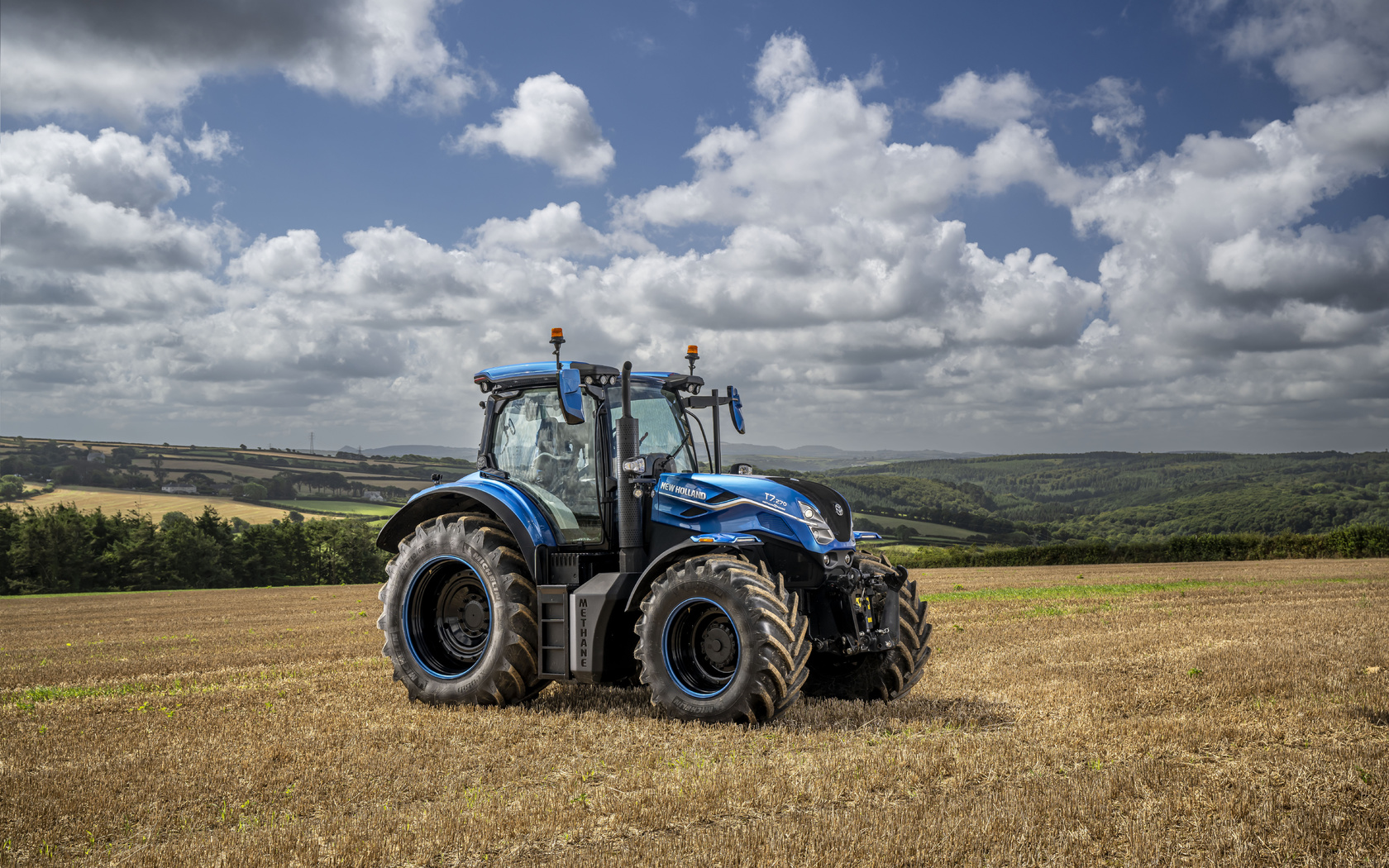 new holland, agriculture, alternative power, prototype tractor, new holland t7 methane power lng