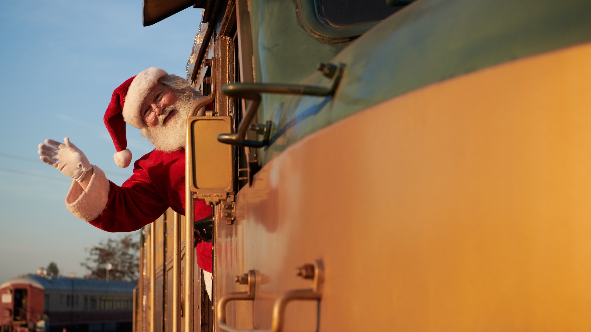 santa train, wine train, railroad, napa valley, california