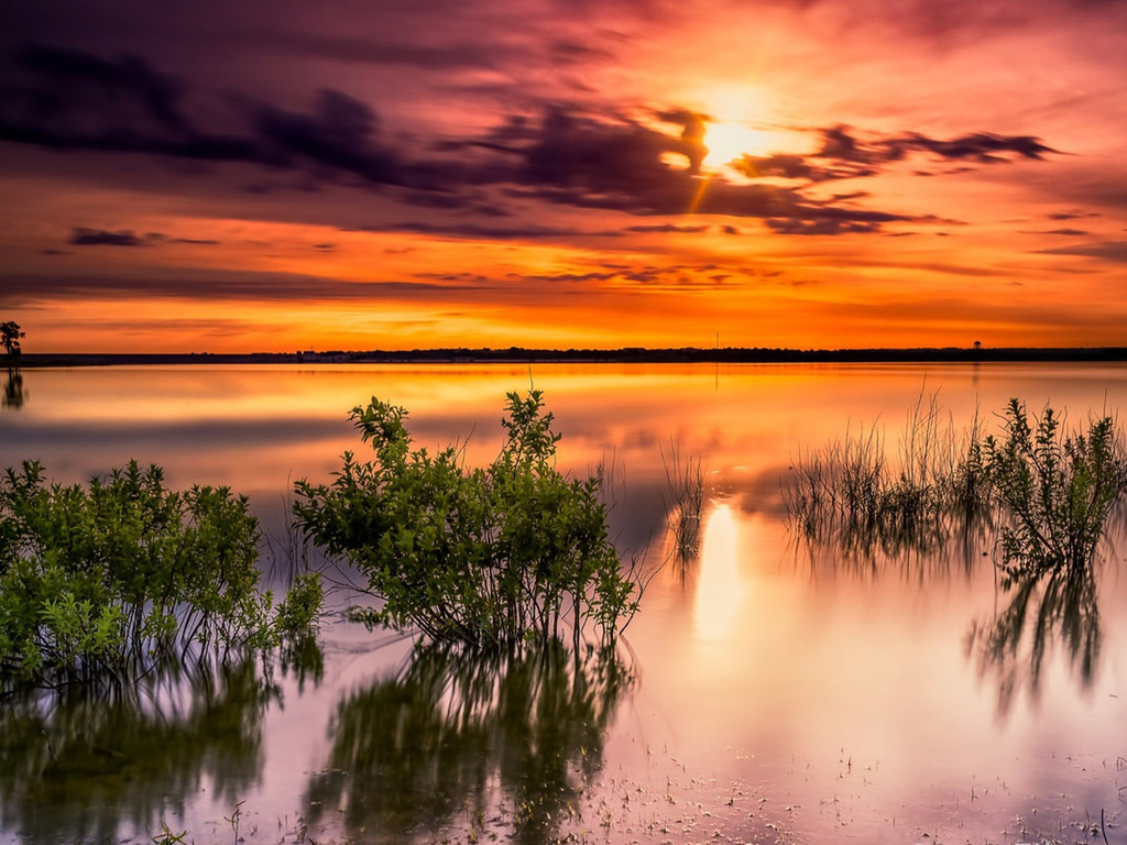 sunset at benbrook lake, texas